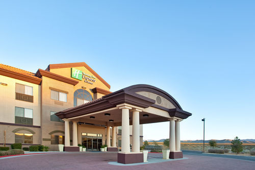 Holiday Inn Express Barstow-Outlet Center, Barstow, CA Jobs ...