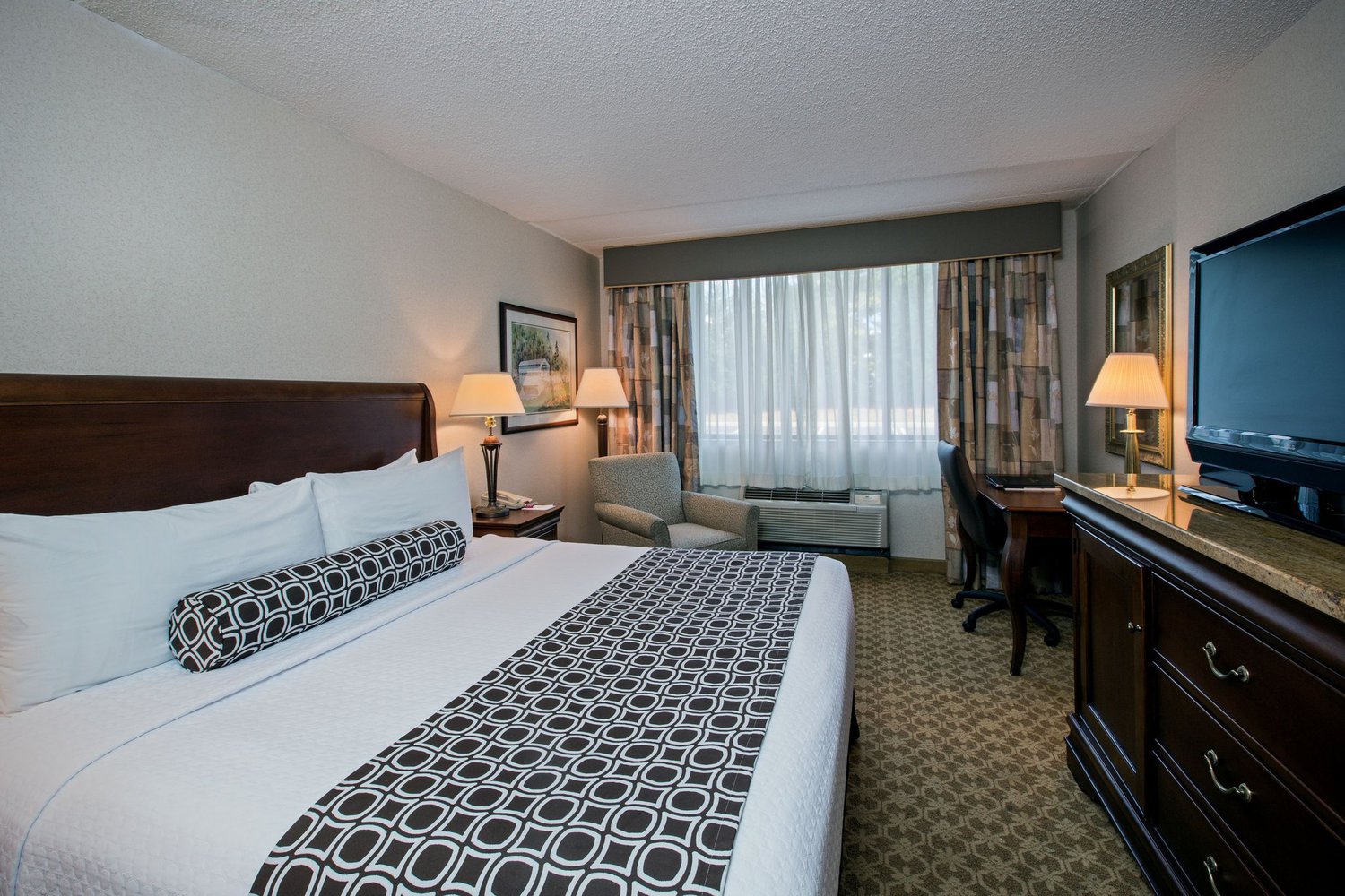 Crowne Plaza Philadelphia - King of Prussia is the Premier Hotel